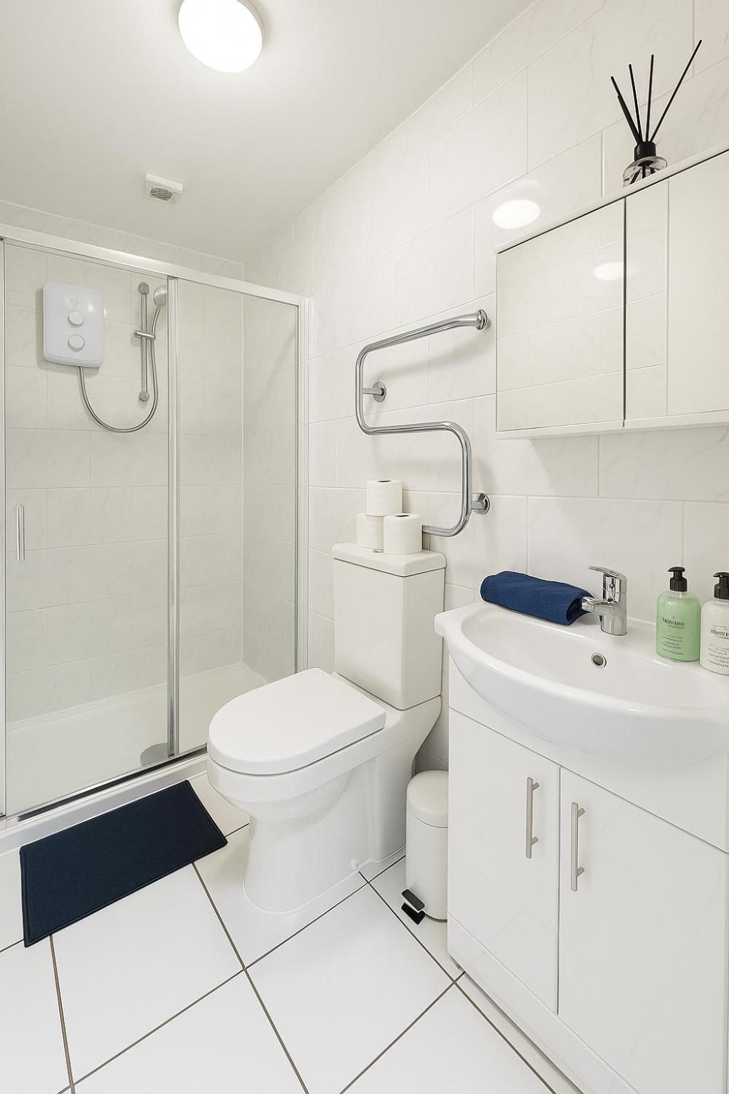 קארדיף One Bedroom Apartment In City Centre מראה חיצוני תמונה